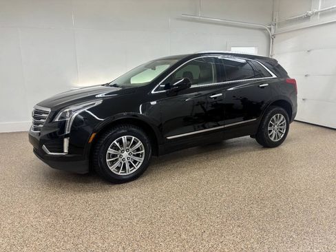 Used 2019 Cadillac XT5 Luxury AWD/4WD image 1