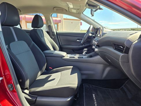 Used 2021 Nissan Sentra SV FWD image 45