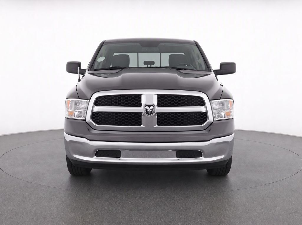 Used 2022 RAM 1500 Classic SLT AWD/4WD image 5