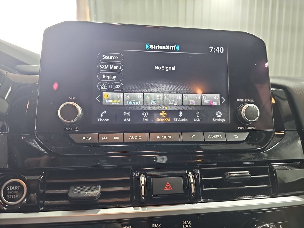 Certified 2024 Nissan Pathfinder SV AWD/4WD image 21