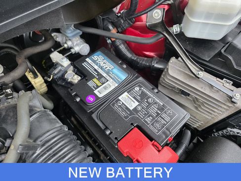 Used 2021 Toyota Highlander XLE image 37