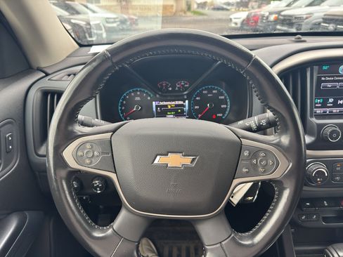 Used 2016 Chevrolet Colorado Z71 image 11