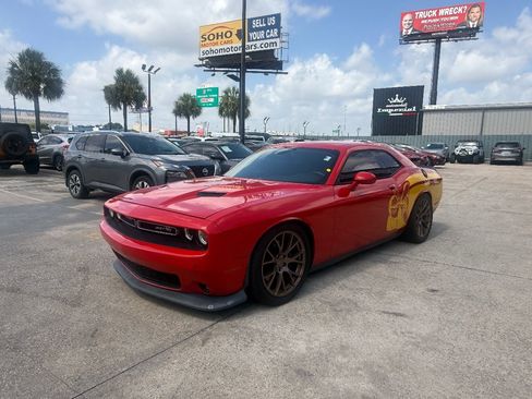Used 2015 Dodge Challenger R/T Scat Pack RWD image 7