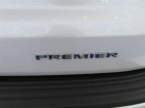 Used 2023 Chevrolet Tahoe Premier RWD image 14