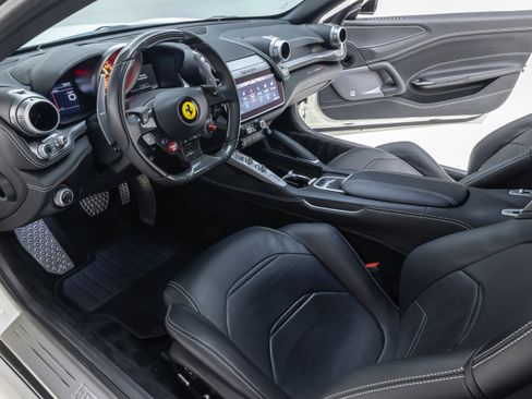 Certified 2017 Ferrari GTC4Lusso AWD/4WD image 67