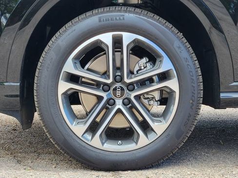 New 2026 Audi Q5 Premium Plus AWD/4WD image 9