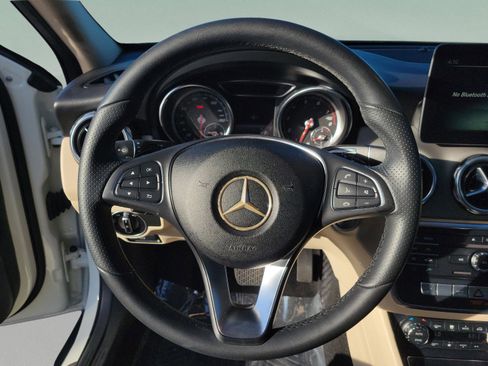Certified 2018 Mercedes-Benz GLA 250 GLA 250 image 18