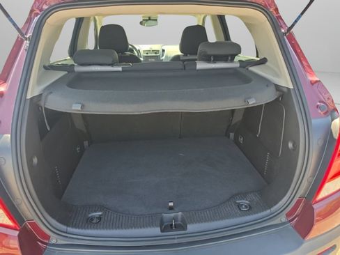 Used 2016 Chevrolet Trax LT FWD image 9