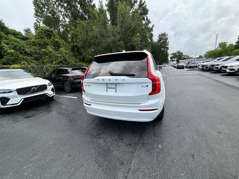 Used 2023 Volvo XC90 B5 Core AWD/4WD image 14