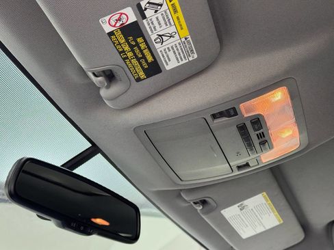 Used 2016 Toyota Highlander XLE image 49