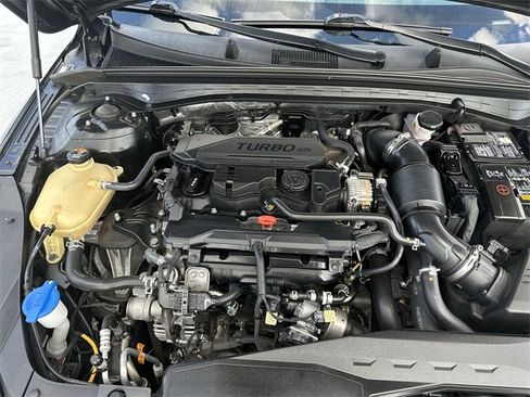 Used 2023 Kia K5 GT-Line image 18