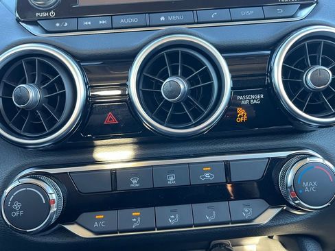 New 2025 Nissan Sentra S image 4