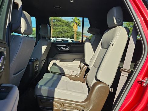 Used 2023 Chevrolet Tahoe LT w/ Luxury Package RWD image 28