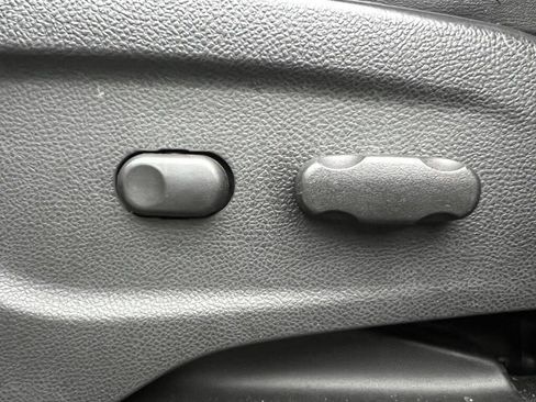 Used 2014 Buick Encore Premium image 10