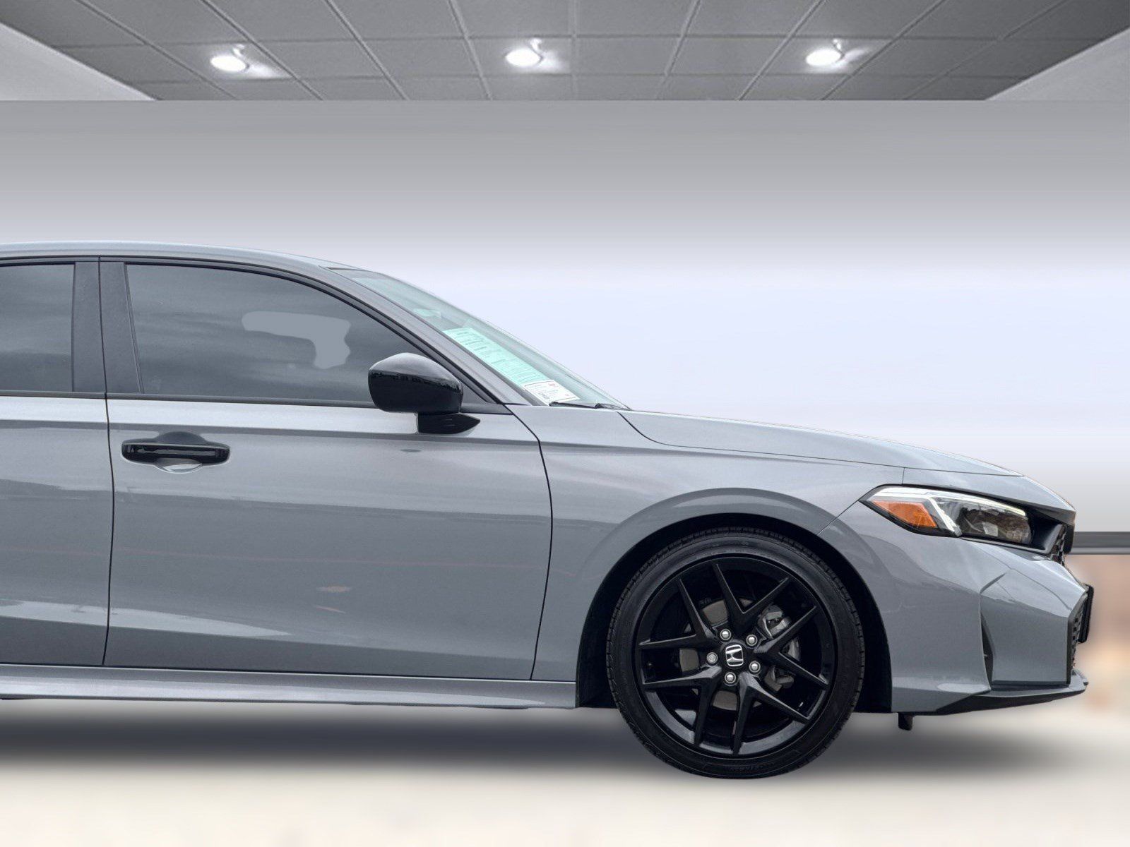 Used 2025 Honda Civic Sport image 33