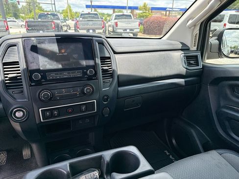 Used 2021 Nissan Titan S RWD image 20