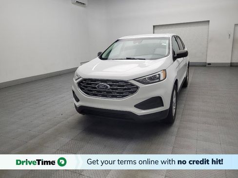 Used 2020 Ford Edge SE image 1