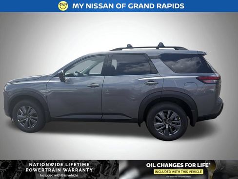 New 2026 Nissan Pathfinder SV AWD/4WD image 7