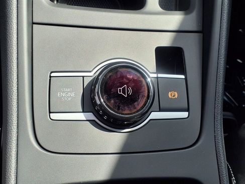 New 2026 Volkswagen Tiguan SE R-Line image 13