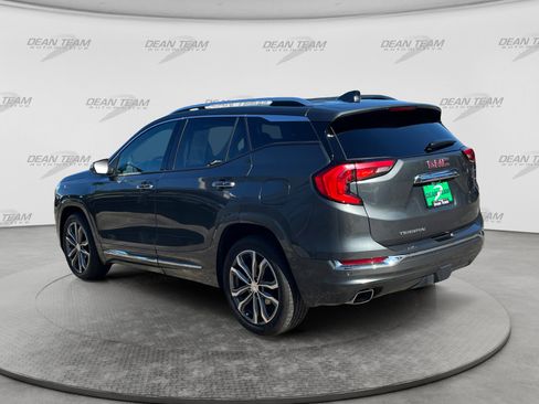 Used 2019 GMC Terrain Denali w/ Advanced Safety Package FWD image 5