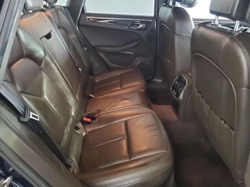 Used 2016 Porsche Macan S image 17