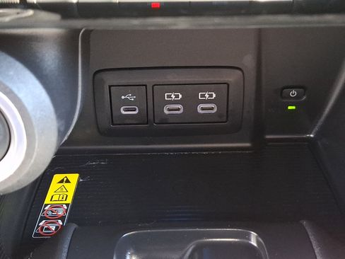 Used 2024 Toyota Venza Nightshade AWD/4WD image 24