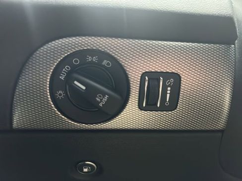 Used 2018 Dodge Durango SRT w/ SRT Interior Appearance Group image 31