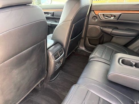 Used 2018 Honda CR-V Touring image 38