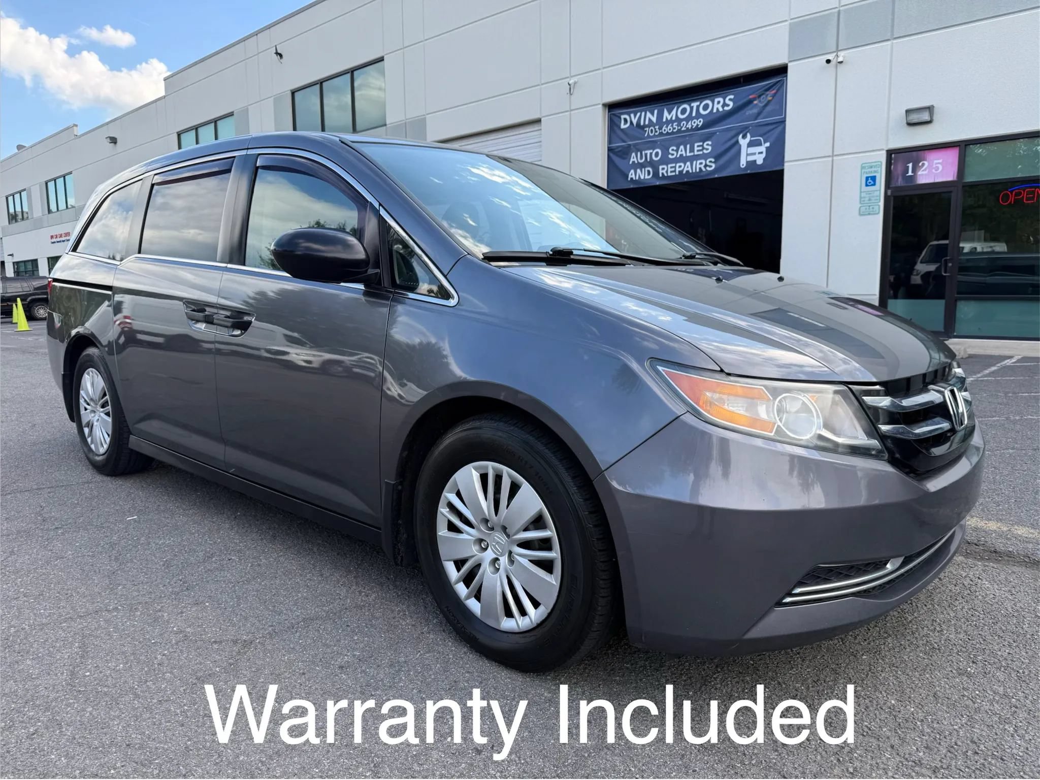 Used 2015 Honda Odyssey LX image 1