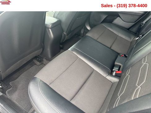 Used 2022 Kia Forte GT-Line w/ GT-Line Premium Package FWD image 11
