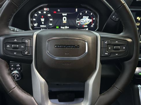 Used 2024 GMC Sierra 3500 Denali w/ Denali Reserve Package image 15