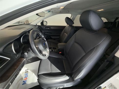 Used 2018 Subaru Outback 2.5i Limited image 13