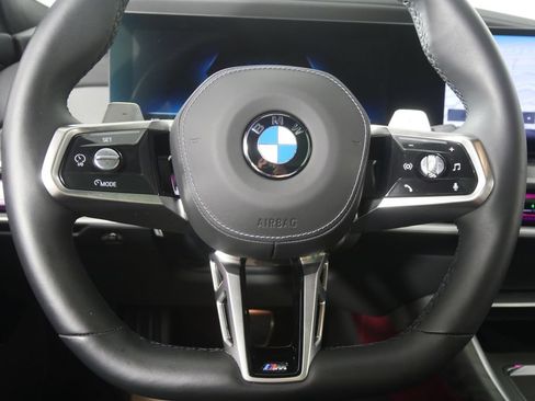 Used 2026 BMW 740i xDrive AWD/4WD image 21