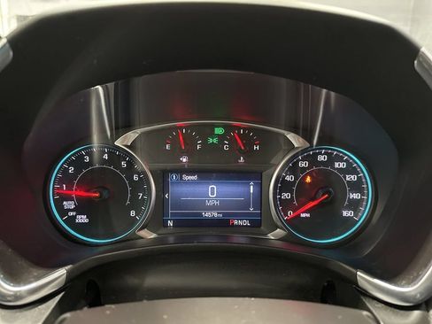 Used 2024 Chevrolet Equinox LT AWD/4WD image 9