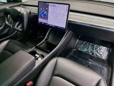 Used 2019 Tesla Model 3 Long Range AWD/4WD image 12