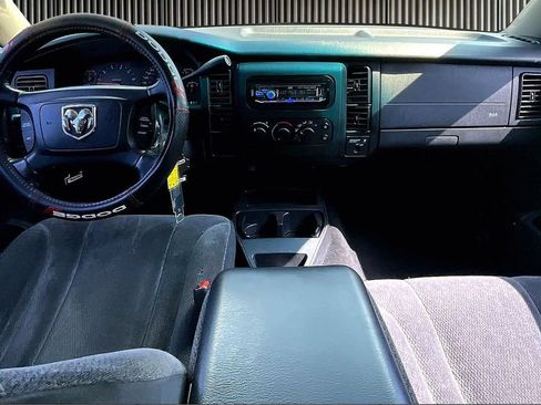 Used 2001 Dodge Dakota 2WD Club Cab image 17
