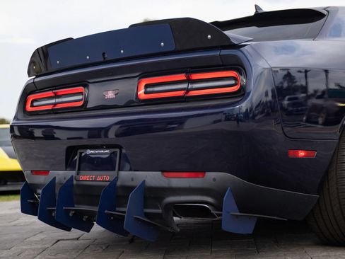Used 2016 Dodge Challenger R/T Plus RWD image 15
