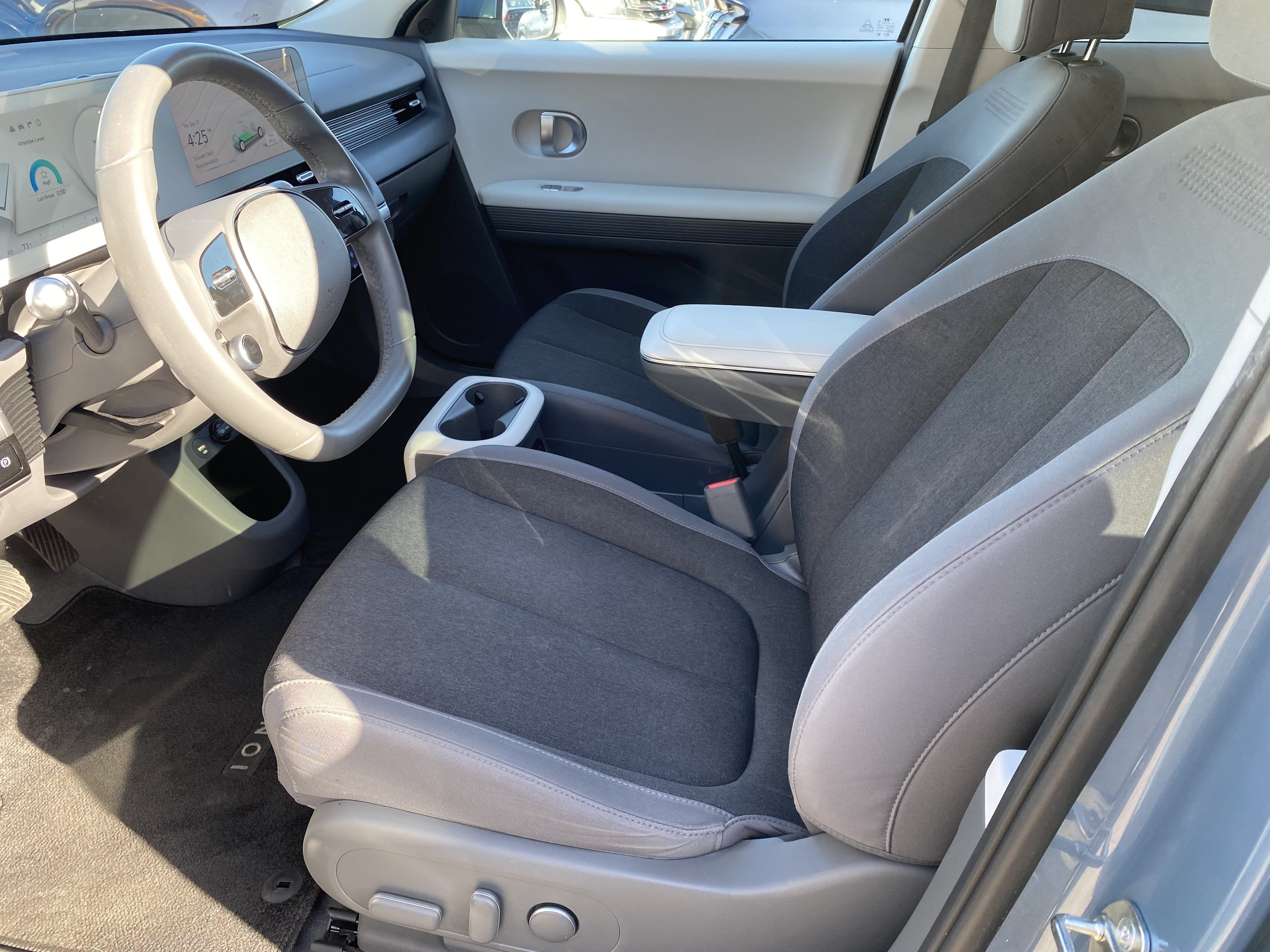 Used 2024 Hyundai Ioniq 5 SE RWD image 14