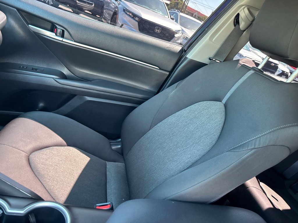 Used 2024 Toyota Camry LE w/ Convenience Package FWD image 15