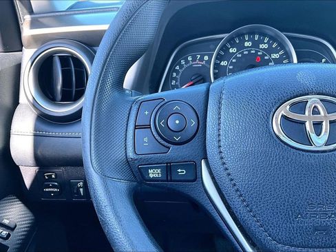 Used 2015 Toyota RAV4 XLE image 20