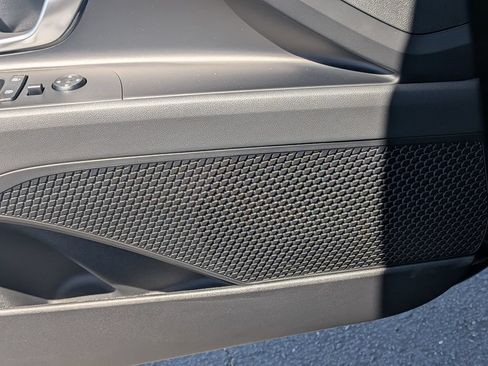 New 2026 Hyundai Elantra SE FWD image 26