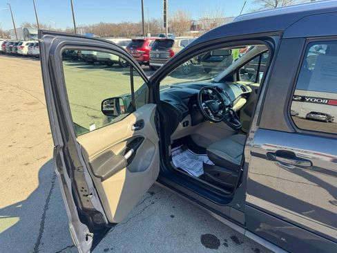 Used 2014 Ford Transit Connect Titanium image 15