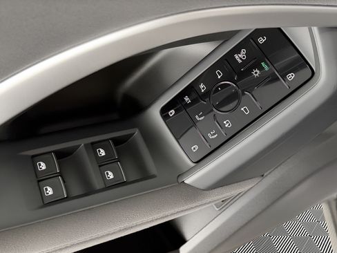 New 2026 Audi SQ5 Premium Plus AWD/4WD image 15