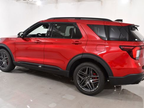 New 2026 Ford Explorer ST w/ Sun And Sound Package AWD/4WD image 15