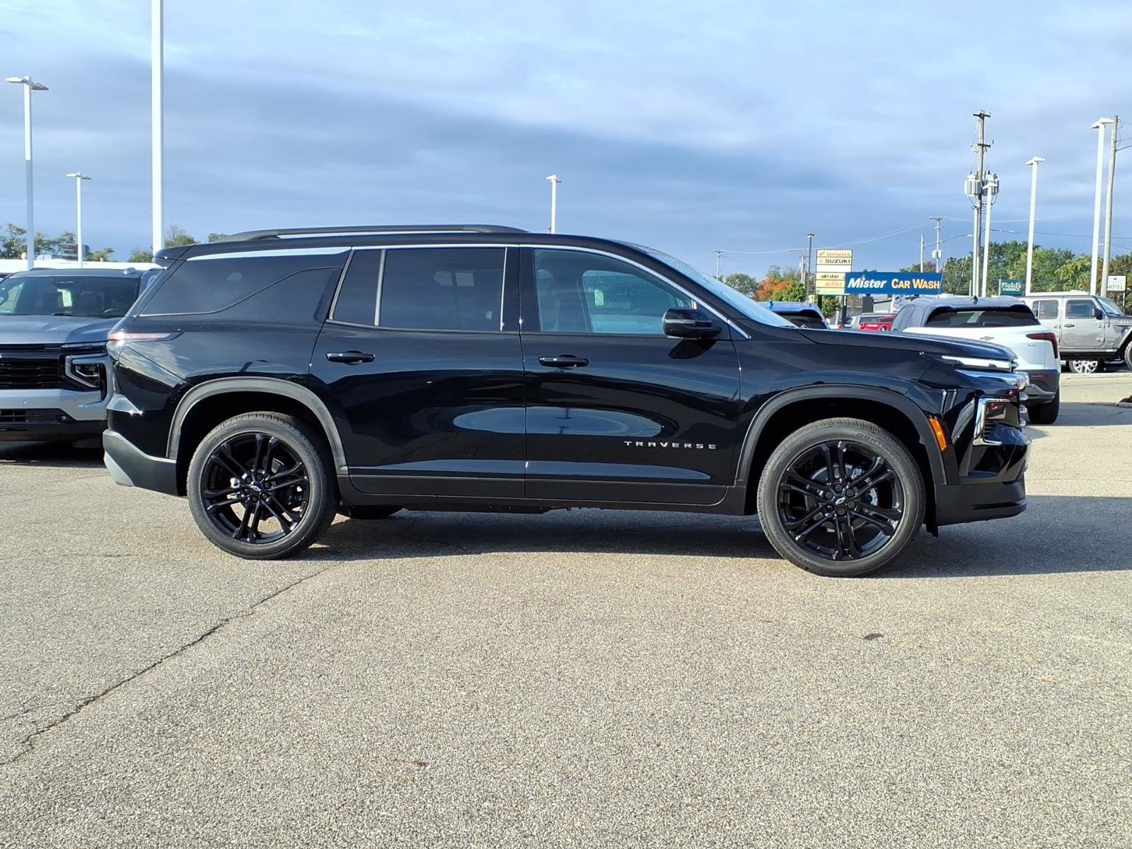 New 2027 Chevrolet Traverse LT AWD/4WD image 17