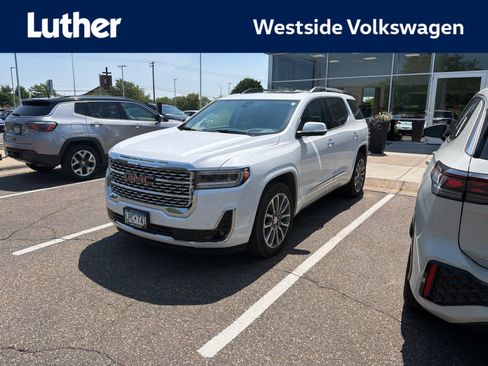 Used 2023 GMC Acadia Denali w/ Denali Ultimate Package AWD/4WD image 1