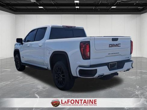 Used 2025 GMC Sierra 1500 AT4 w/ AT4 Premium Package AWD/4WD image 3