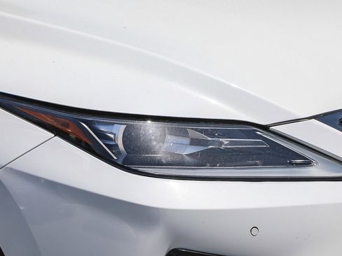 Used 2022 Lexus RX 450h F Sport image 8