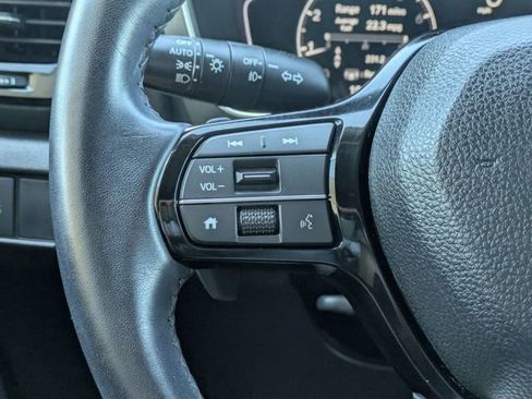 Used 2024 Honda Pilot EX-L image 25
