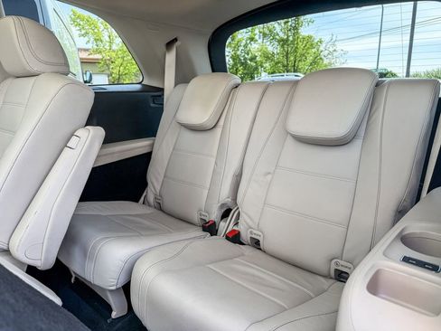 Certified 2022 Mercedes-Benz GLS 450 4MATIC image 16